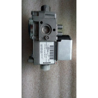 Газовий клапан Honeywell VK4105G 1070